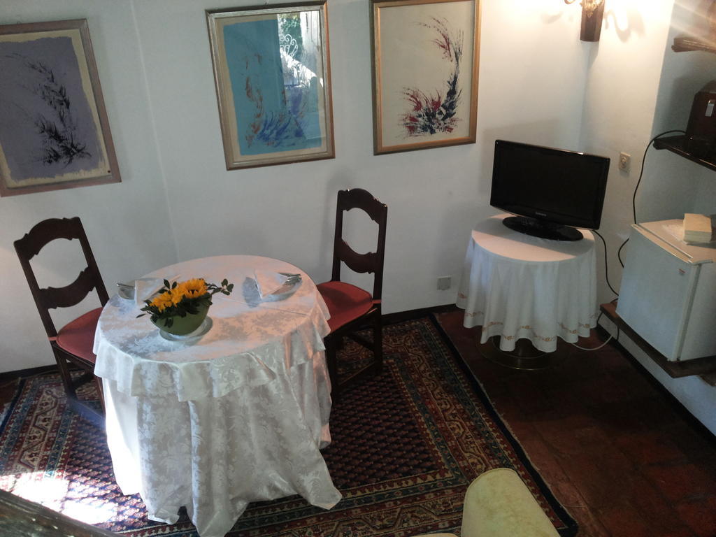 Motto Del Gallo Hotel Taverne Quarto foto